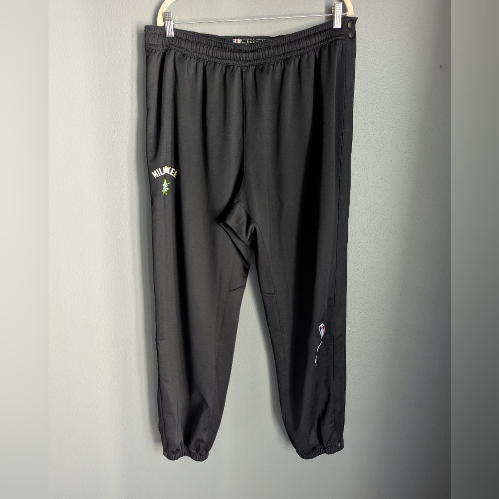 Nike Milwaukee bucks NBA authentics tearaway black pants size XXL 18.5 x14 x30